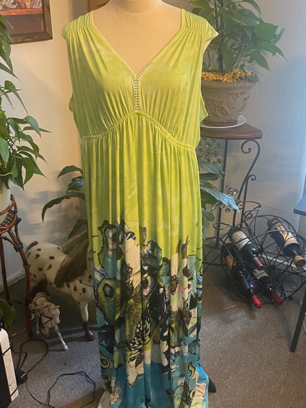 New World Lime Green Floral V-Neck Maxi Dress